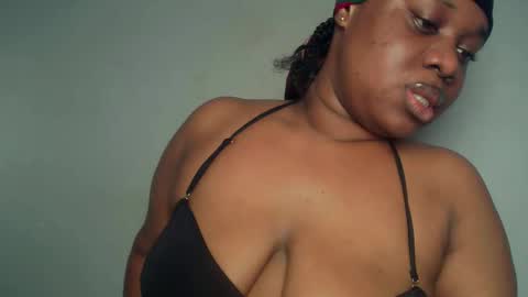 freaky slut5 online show from 04/28/26, 04:28