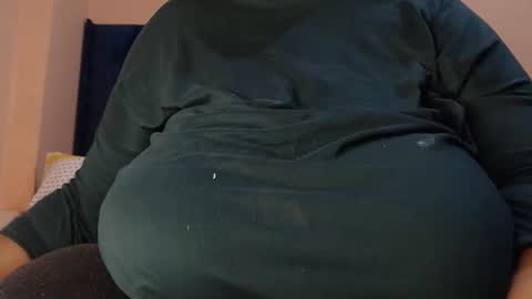 Snapshot of freakyboobsxx chatting on 03/14/26, 12:32 Kimmy online show from 03/14/26, 12:32