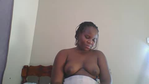 Snapshot of freakyfantacy chatting on 04/29/26, 01:48 fancy online show from 04/29/26, 01:48