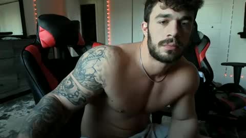 Snapshot of freakyfitking chatting on 01/13/25, 02:53 freakyfitking online show from 01/13/25, 02:53