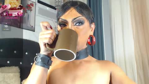 FREAKY ZIZI online show from 04/26/26, 05:43
