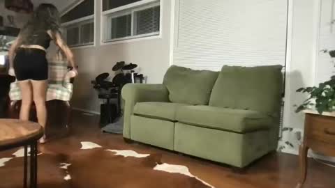 Snapshot of freckles4444 chatting on 11/08/25, 11:47 freckles4444 online show from 11/08/25, 11:47