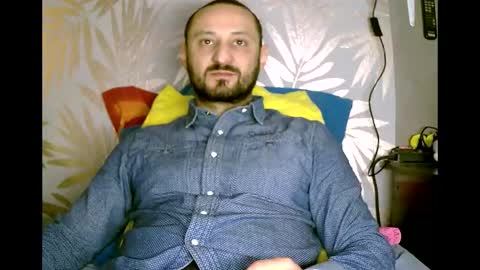 Snapshot of fred4games77 chatting on 12/04/25, 02:04 fred online show from 12/04/25, 02:04