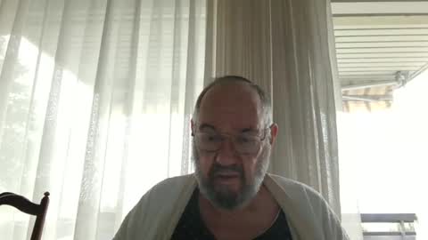 Snapshot of fredaldavid chatting on 12/07/24, 10:34 David Fredal online show from 12/07/24, 10:34