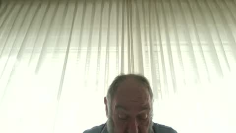 Snapshot of fredaldavid chatting on 12/17/24, 11:28 David Fredal online show from 12/17/24, 11:28