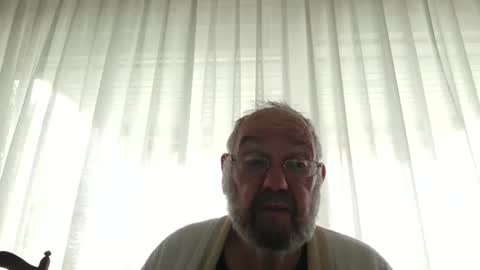 Snapshot of fredaldavid chatting on 10/18/25, 07:53 David Fredal online show from 10/18/25, 07:53