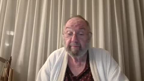 Snapshot of fredaldavid chatting on 10/31/25, 11:06 David Fredal online show from 10/31/25, 11:06