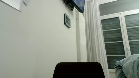 Snapshot of fredaldavid chatting on 03/07/26, 06:27 David Fredal online show from 03/07/26, 06:27