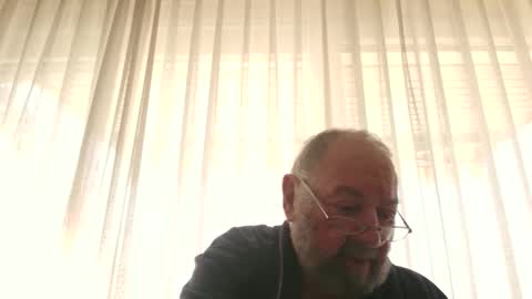 Snapshot of fredaldavid chatting on 04/16/26, 08:15 David Fredal online show from 04/16/26, 08:15