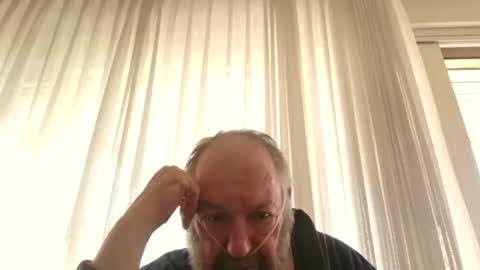 Snapshot of fredaldavid chatting on 04/18/26, 08:29 David Fredal online show from 04/18/26, 08:29