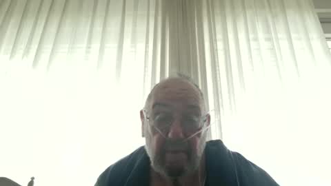 Snapshot of fredaldavid chatting on 05/05/26, 08:00 David Fredal online show from 05/05/26, 08:00