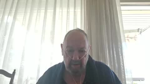 Snapshot of fredaldavid chatting on 05/07/26, 09:14 David Fredal online show from 05/07/26, 09:14