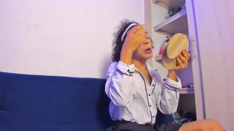 Snapshot of fredd_ss chatting on 02/01/26, 01:20 valeria online show from 02/01/26, 01:20