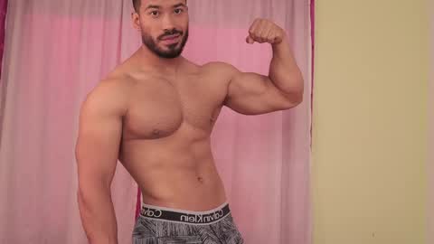 FredSeXXX online show from 04/18/26, 02:32