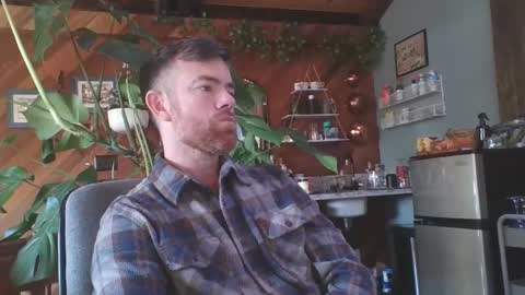 Snapshot of freddypj chatting on 01/09/25, 08:44 Freddy online show from 01/09/25, 08:44