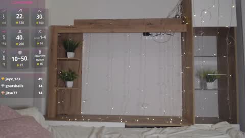 frederica_ online show from 01/05/25, 02:30