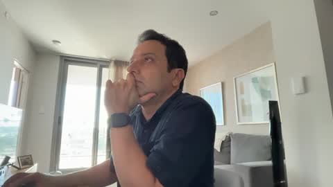 Snapshot of fredmarsone chatting on 04/02/26, 02:09 fredmarson online show from 04/02/26, 02:09