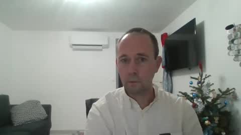 Snapshot of fredodu41 chatting on 12/02/24, 05:15 fredodu41 online show from 12/02/24, 05:15