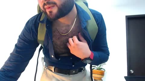 Snapshot of fredy_hunks chatting on 07/15/26, 04:23 Fredy online show from 07/15/26, 04:23