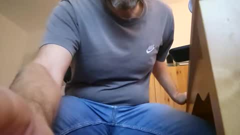 Snapshot of free_love_for_everyone chatting on 02/02/26, 08:13 free_love_for_everyone online show from 02/02/26, 08:13