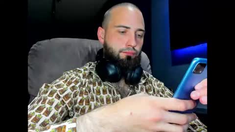 Snapshot of free_man___ chatting on 07/20/26, 10:39 Andrew online show from 07/20/26, 10:39