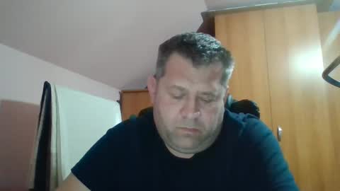 freeboy80180 online show from 12/08/24, 04:18