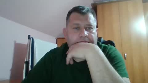 freeboy80180 online show from 12/17/24, 02:55