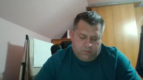 freeboy80180 online show from 12/28/24, 06:50