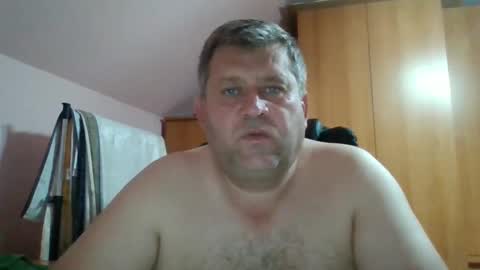 freeboy80180 online show from 09/16/25, 05:03