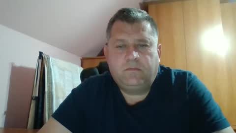 freeboy80180 online show from 11/10/25, 03:44