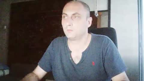 Snapshot of freeeman90 chatting on 06/21/26, 05:21 freeeman90 online show from 06/21/26, 05:21