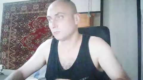 Snapshot of freeeman90 chatting on 07/17/26, 07:19 freeeman90 online show from 07/17/26, 07:19