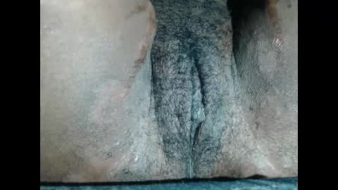 Snapshot of freelady1011 chatting on 12/15/25, 02:27 babyyo online show from 12/15/25, 02:27