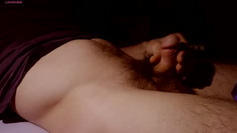 Snapshot of freemy_cebwam chatting on 04/27/26, 09:13 Duckmysick online show from 04/27/26, 09:13