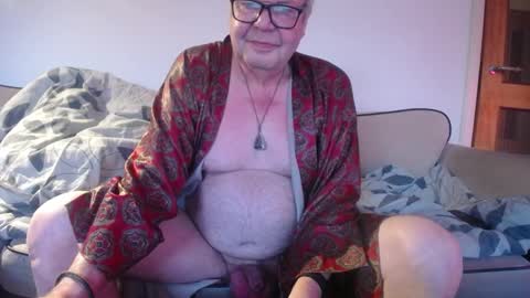 Snapshot of freespirt59 chatting on 12/23/24, 08:44 freespirt59 online show from 12/23/24, 08:44