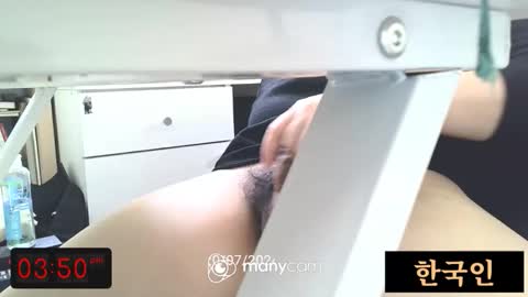 Snapshot of freeuptopia2 chatting on 03/17/26, 06:50 K-Dick online show from 03/17/26, 06:50