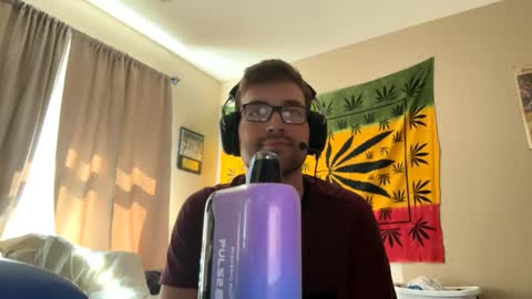 Snapshot of freezeskiii chatting on 09/08/25, 04:39 freezeskiii online show from 09/08/25, 04:39