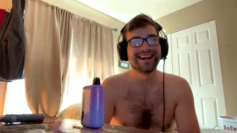 Snapshot of freezeskiii chatting on 09/12/25, 02:50 freezeskiii online show from 09/12/25, 02:50