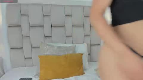 Frehia   online show from 10/25/25, 11:40