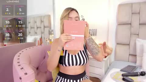 Snapshot of frehia_dimou chatting on 07/15/26, 01:27 Frehia online show from 07/15/26, 01:27