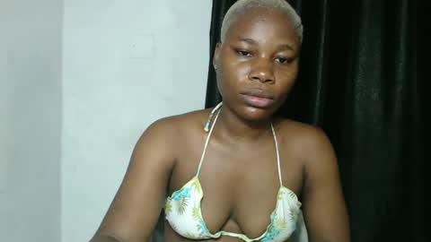 frekkymorelle online show from 02/12/25, 04:12