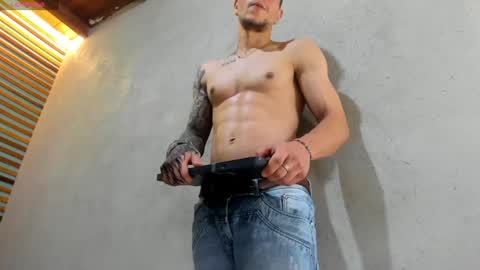 Xavier online show from 01/12/25, 07:10