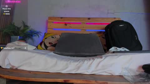 Xavier online show from 01/22/25, 04:23