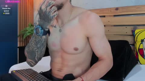 Xavier online show from 02/05/25, 01:37