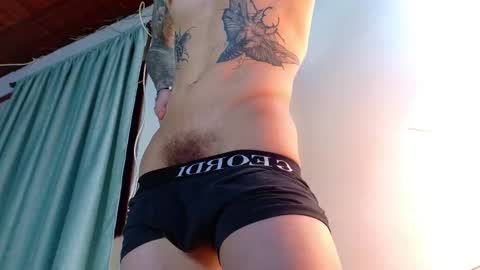 Snapshot of french_sexx chatting on 03/25/26, 07:31 Xavier online show from 03/25/26, 07:31