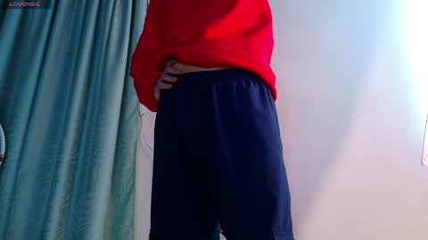 Snapshot of french_sexx chatting on 04/25/26, 07:44 Xavier online show from 04/25/26, 07:44