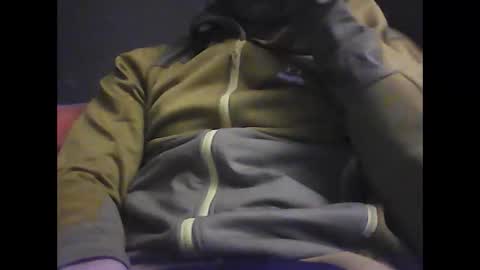 Snapshot of frencheeboy chatting on 11/12/25, 11:03 frencheeboy online show from 11/12/25, 11:03
