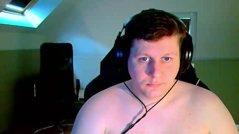 French fries online show from 10/26/25, 03:07