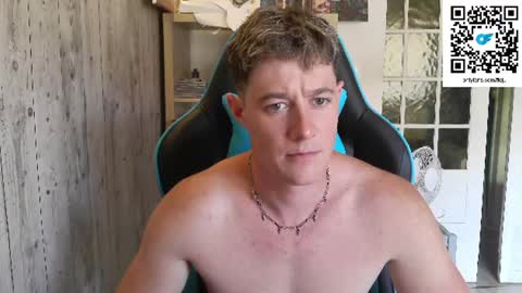 French Horny Bibs online show from 06/17/26, 03:13