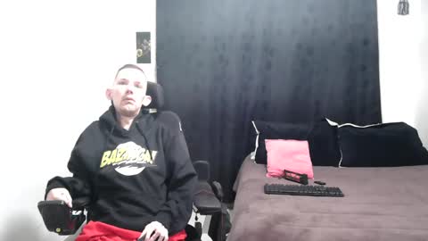 Thomas y Sophia online show from 01/01/25, 12:33